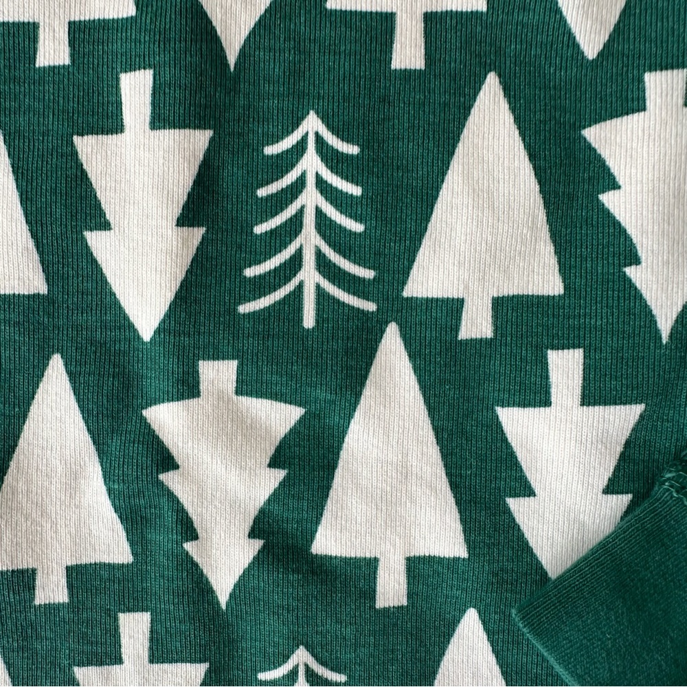 *3/$20* HANNA ANDERSSON Christmas Tree Holiday Green Pajama Top Long Sleeve 3T - Picture 2 of 5